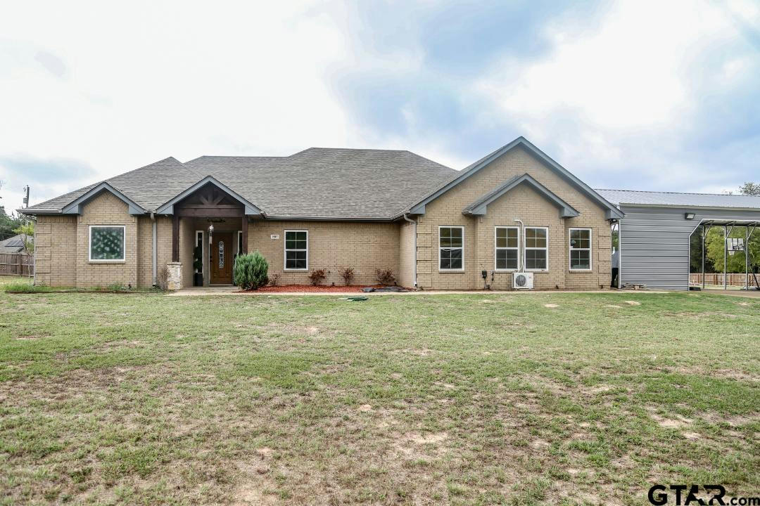 883 COUNTY ROAD 37, TYLER, TX 75706, photo 1 of 27